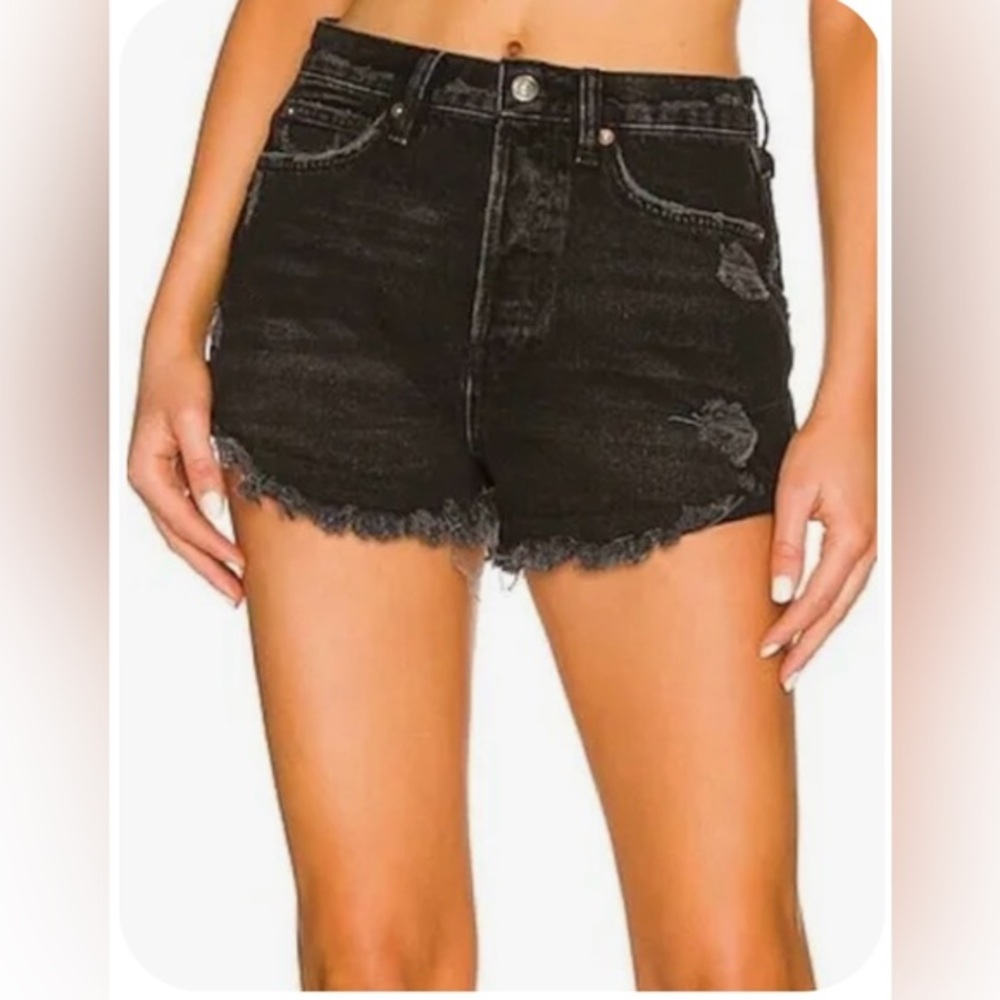 WE THE FREE Crvy Distressed Hi-Rise Cut‎ Off Shorts